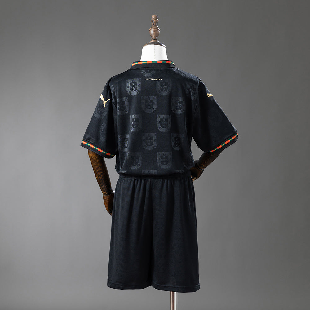 UNIFORME NIÑO PORTUGAL EDICIÓN ESPECIAL EUSEBIO