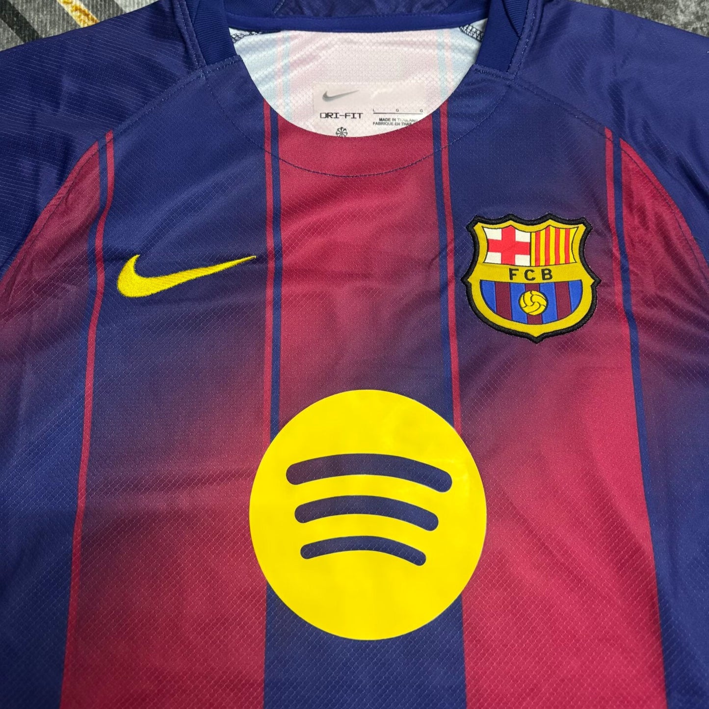 CAMISETA F.C BARCELONA LOCAL VERSIÓN HINCHA 2025/2026