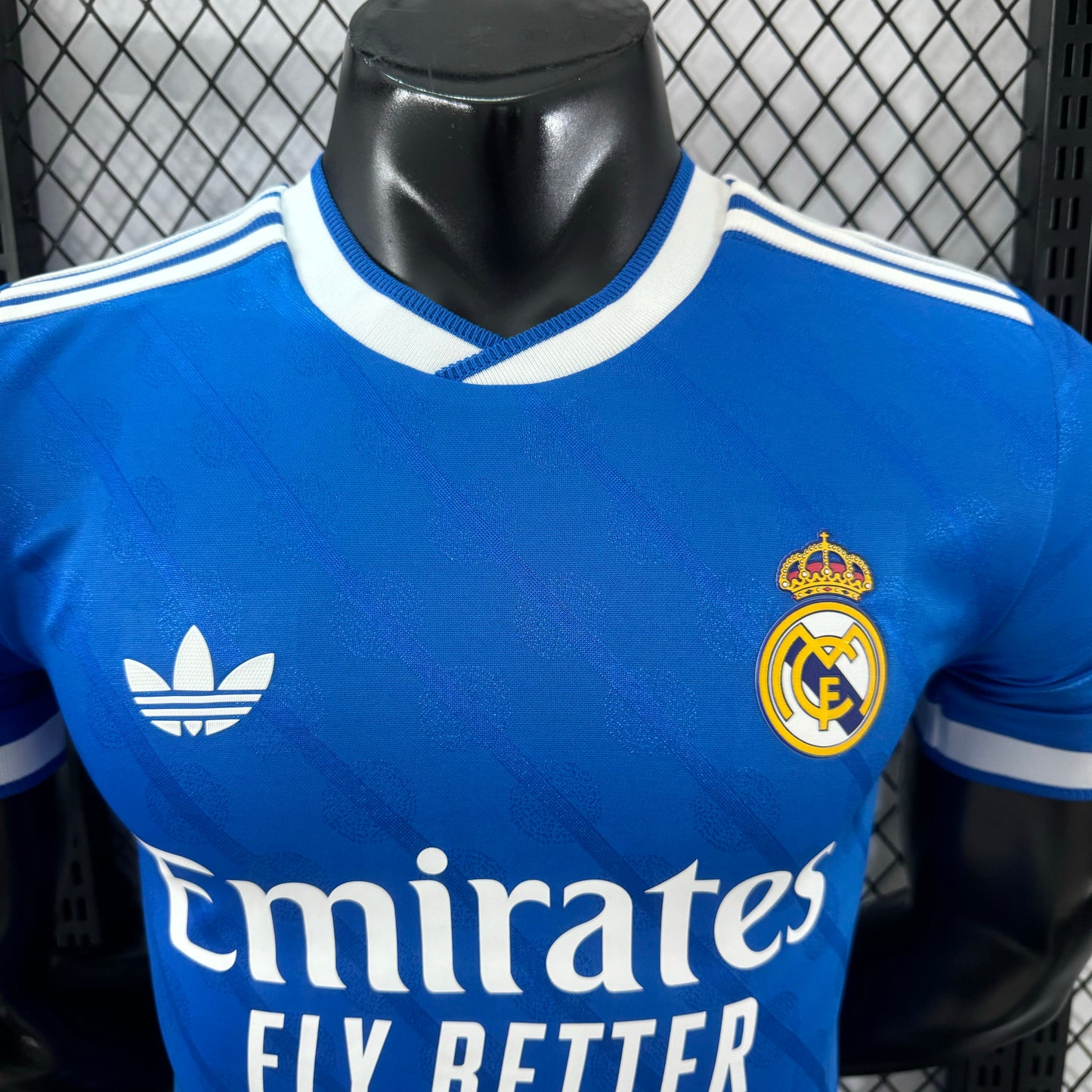 CAMISETA REAL MADRID ALTERNATIVA 2025/2026