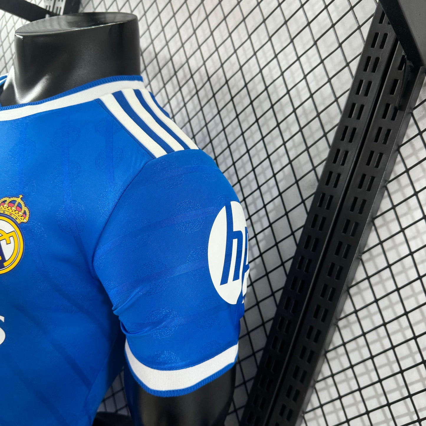 CAMISETA REAL MADRID ALTERNATIVA 2025/2026