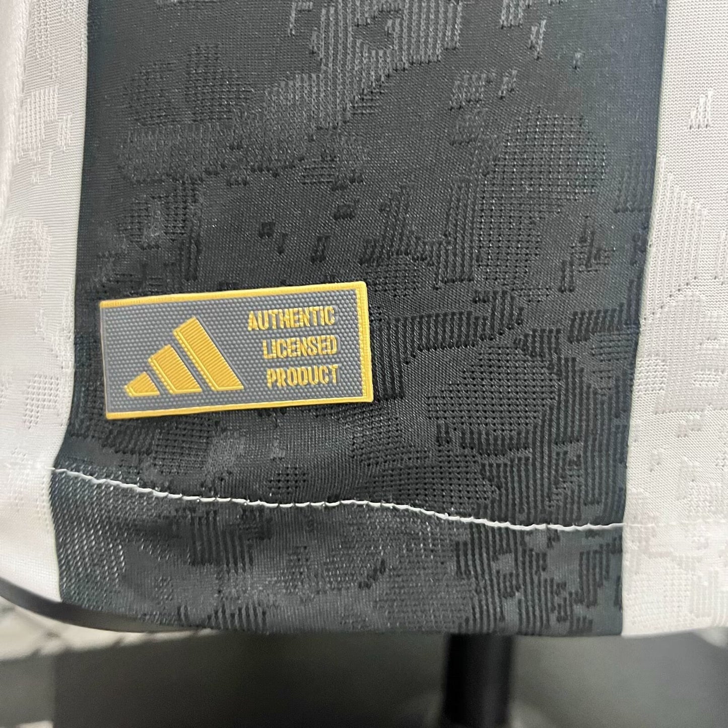 CAMISETA JUVENTUS LOCAL 2024/2025
