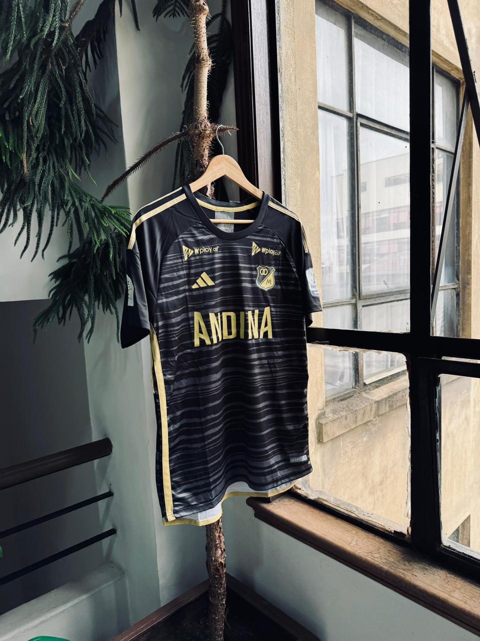 CAMISETA MILLONARIOS ALTERNATIVA 2024/2025