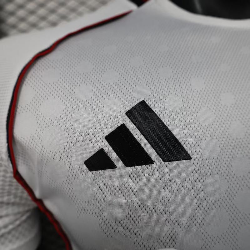 CAMISETA RIVER PLATE LOCAL 2025/2026