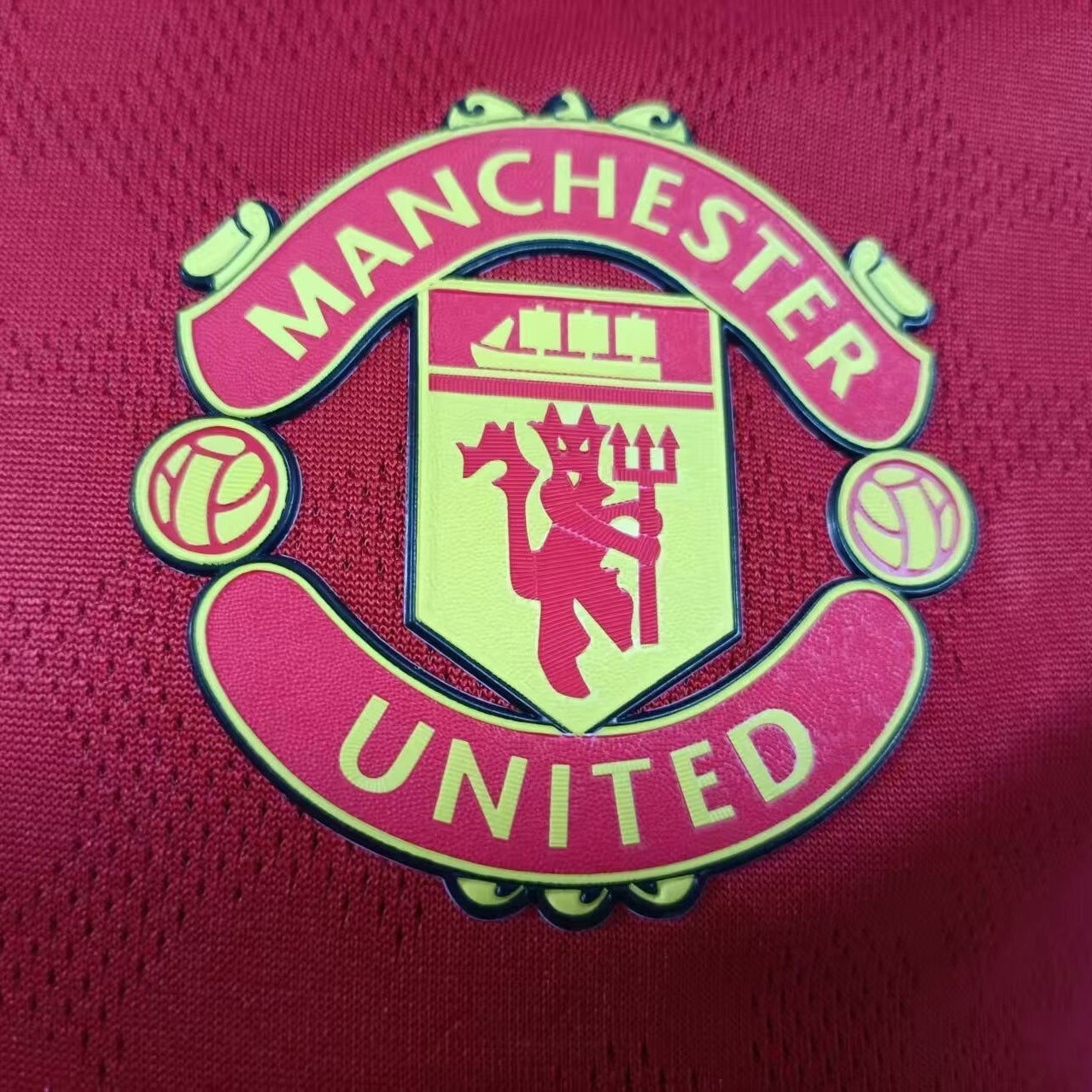 CAMISETA MANCHESTER UNITED LOCAL 2025/2026