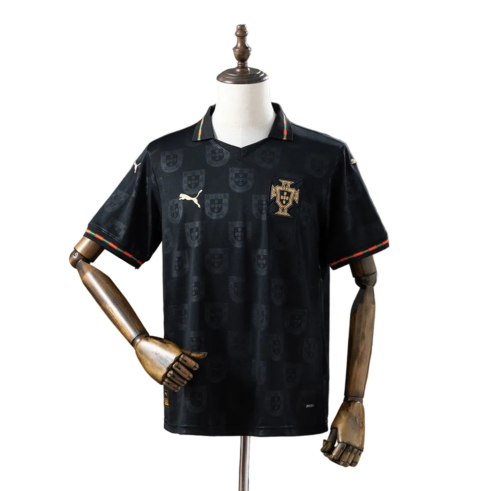 CAMISETA PORTUGAL EDICIÓN ESPECIAL EUSEBIO TIPO HINCHA