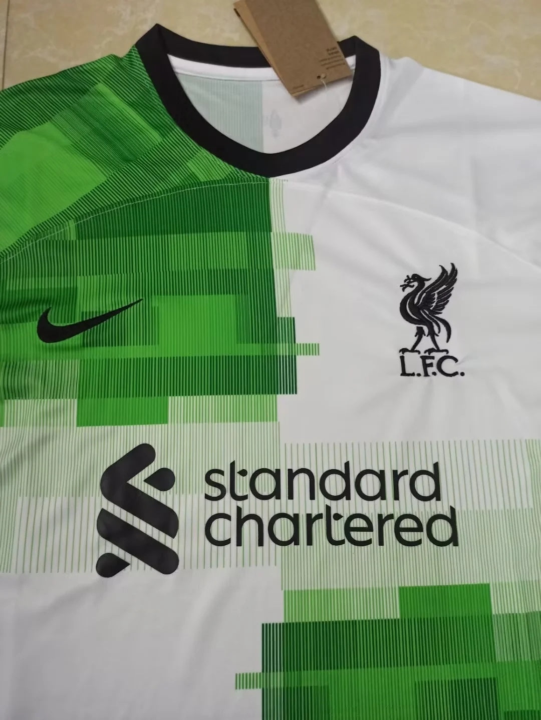 CAMISETA LIVERPOOL VISITANTE 2023/2024