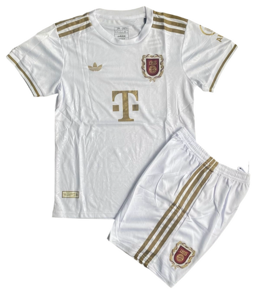 UNIFORME NIÑO BAYERN MÚNICH 125 AÑOS BLANCO