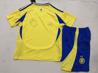 UNIFORME NIÑO AL NASSR 2024/2025 LOCAL