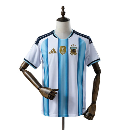 CAMISETA SELECCIÓN ARGENTINA LOCAL MUNDIAL 2026 TIPO HINCHA
