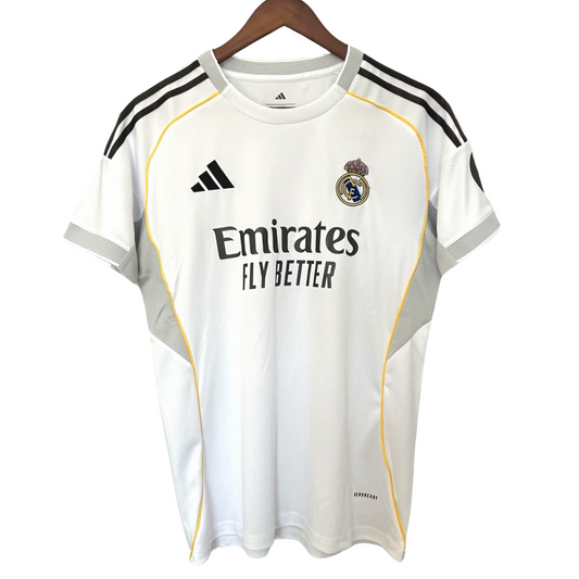 CAMISETA REAL MADRID LOCAL VERSIÓN HINCHA 2025/2026