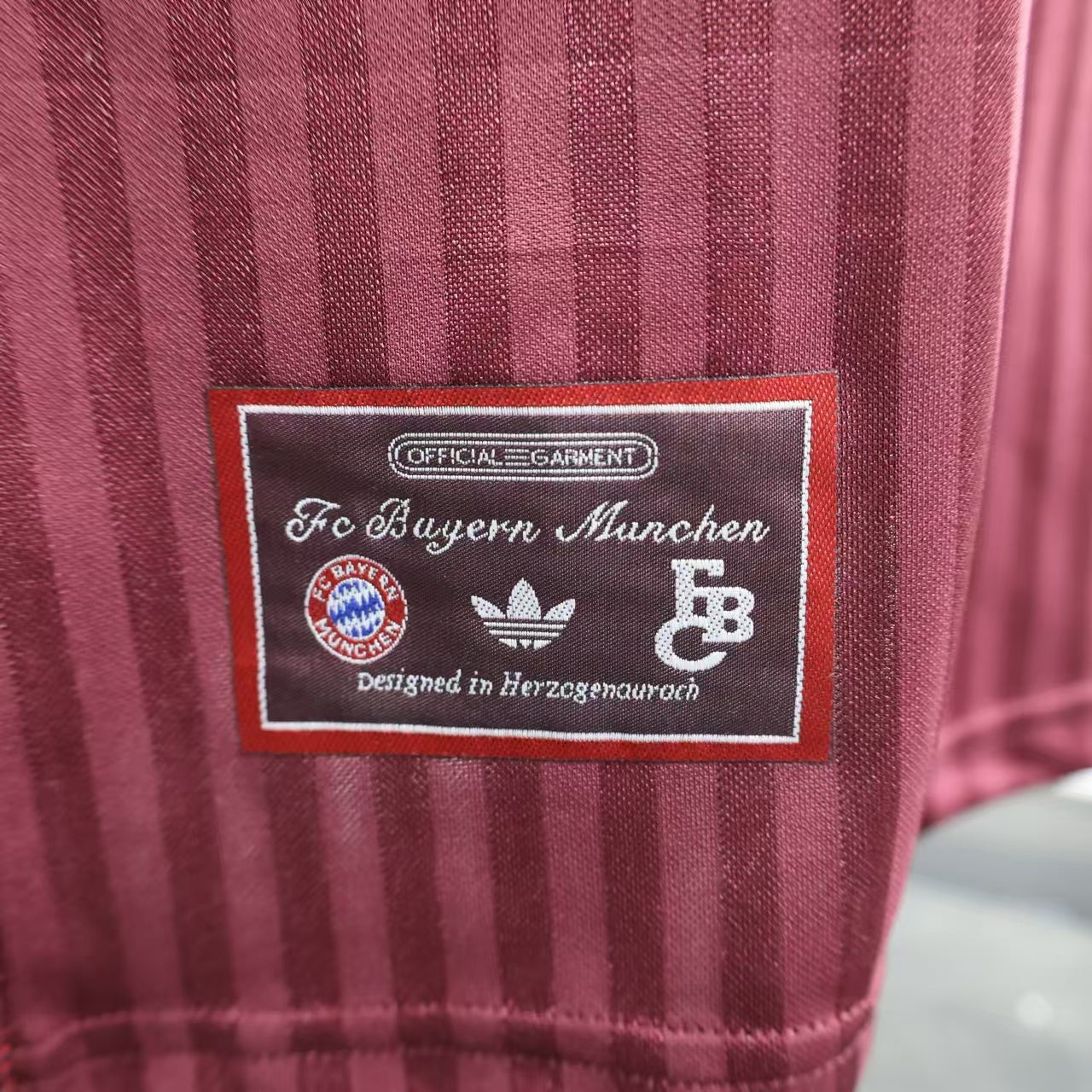 CAMISETA BAYERN MUNICH EDICIÓN TERRACE ICONS