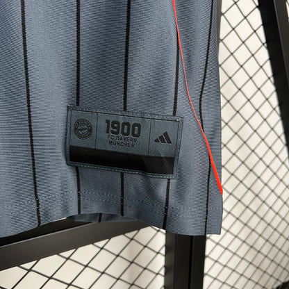 CAMISETA BAYERN MUNICH BEISBOLERA 2025/2026