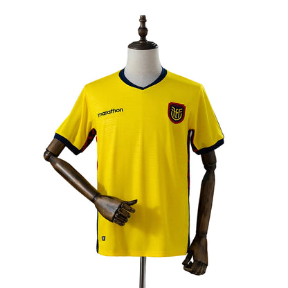 CAMISETA SELECCIÓN ECUADOR LOCAL MUNDIAL 2026