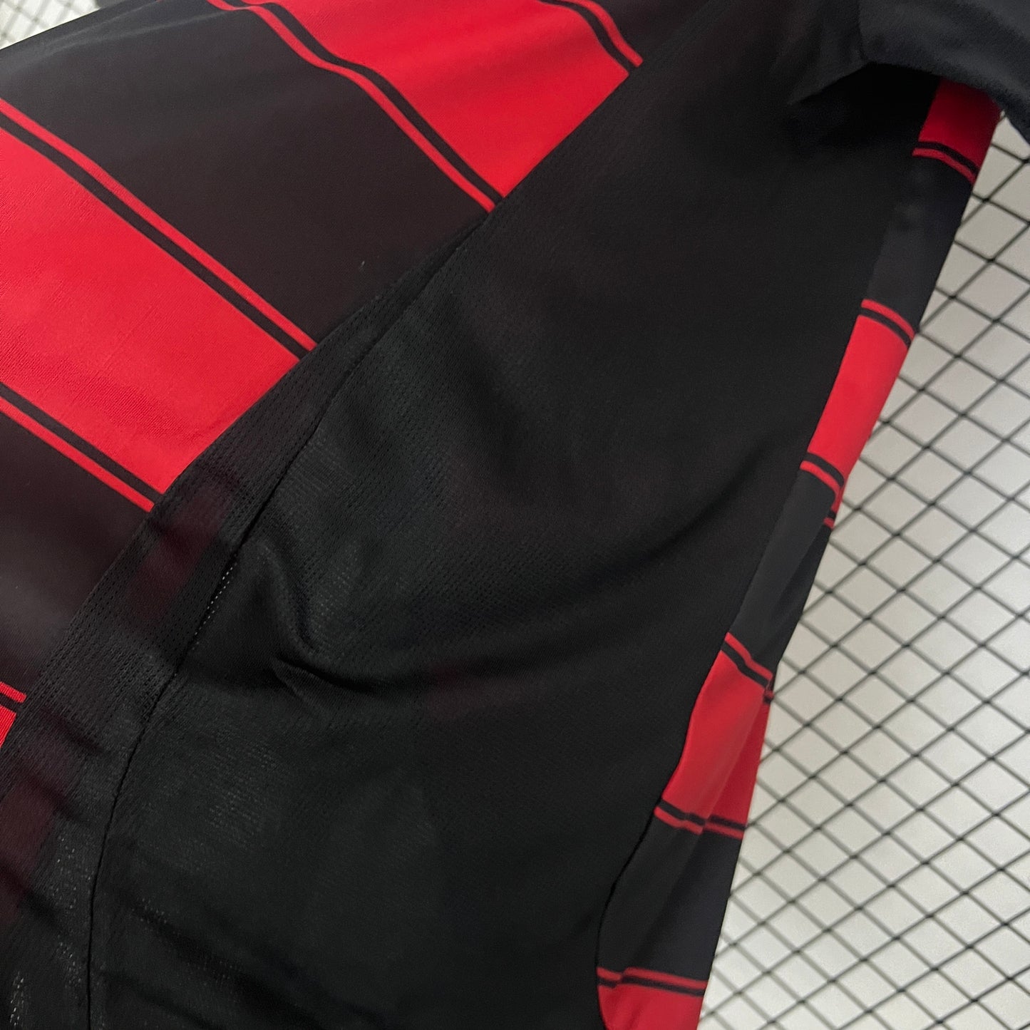 CAMISETA FLAMENGO LOCAL 2025/2026