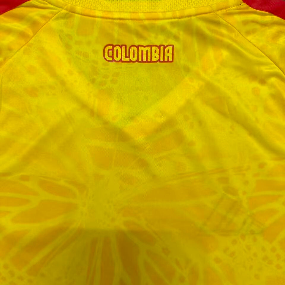 CAMISETA SELECCIÓN COLOMBIA LOCAL MUNDIAL 2026 TIPO HINCHA