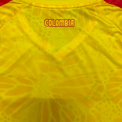 CAMISETA SELECCIÓN COLOMBIA LOCAL MUNDIAL 2026 TIPO HINCHA