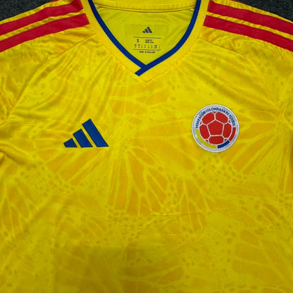 CAMISETA SELECCIÓN COLOMBIA LOCAL MUNDIAL 2026 TIPO HINCHA