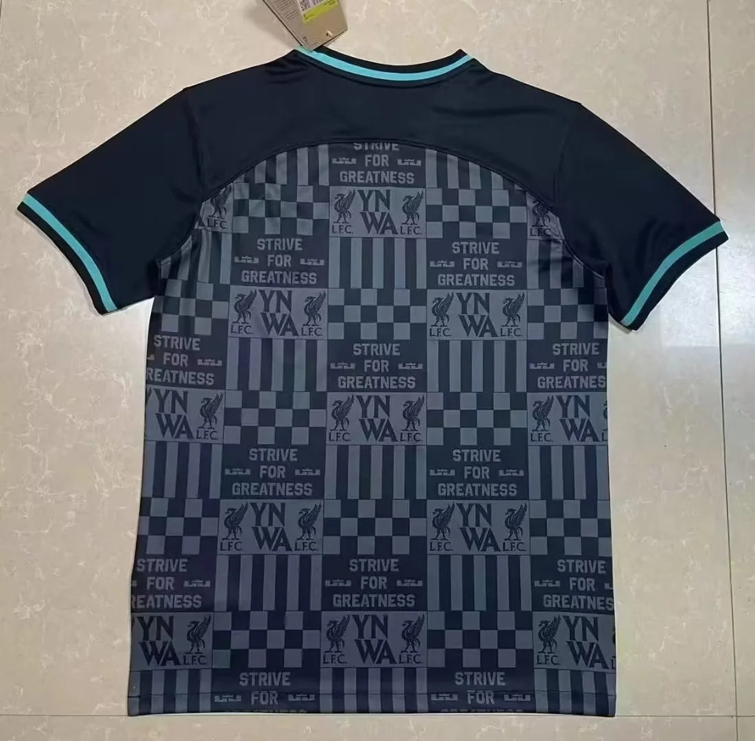 CAMISETA LIVERPOOL X LEBRON 2024