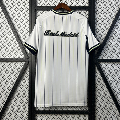 CAMISETA REAL MADRID BEISBOLERA 2025/2026