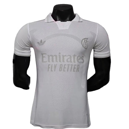 CAMISETA REAL MADRID EDICIÓN ESPECIAL 125 AÑOS