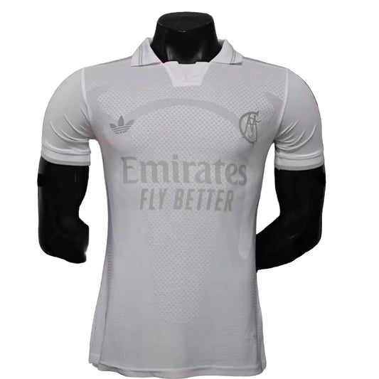 CAMISETA REAL MADRID EDICIÓN ESPECIAL 125 AÑOS