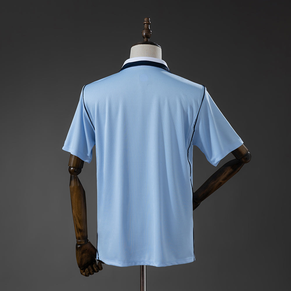 CAMISETA SELECCIÓN URUGUAY LOCAL MUNDIAL 2026 TIPO HINCHA