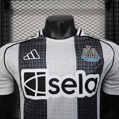 CAMISETA NEWCASTLE LOCAL 2025/2026