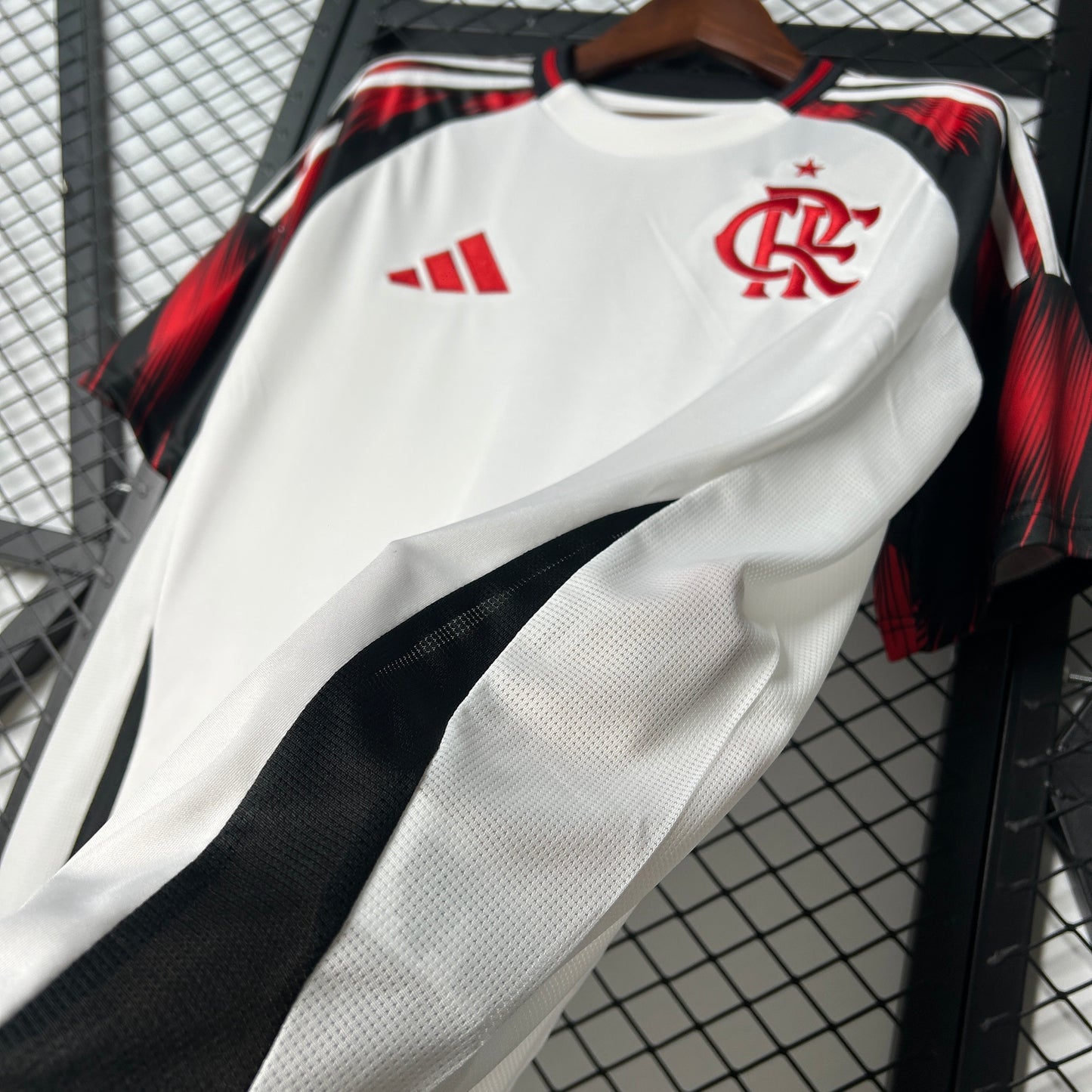 CAMISETA FLAMENGO VISITANTE 2025/2026