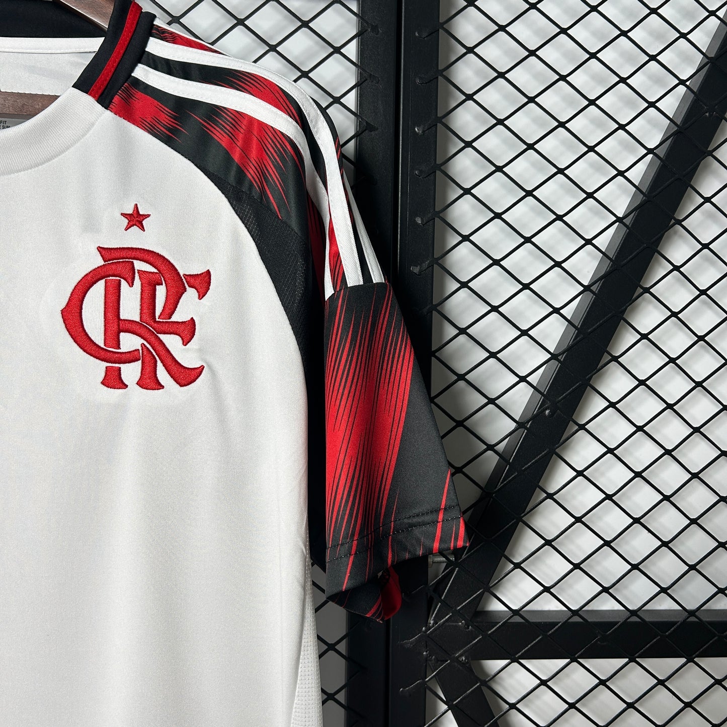 CAMISETA FLAMENGO VISITANTE 2025/2026