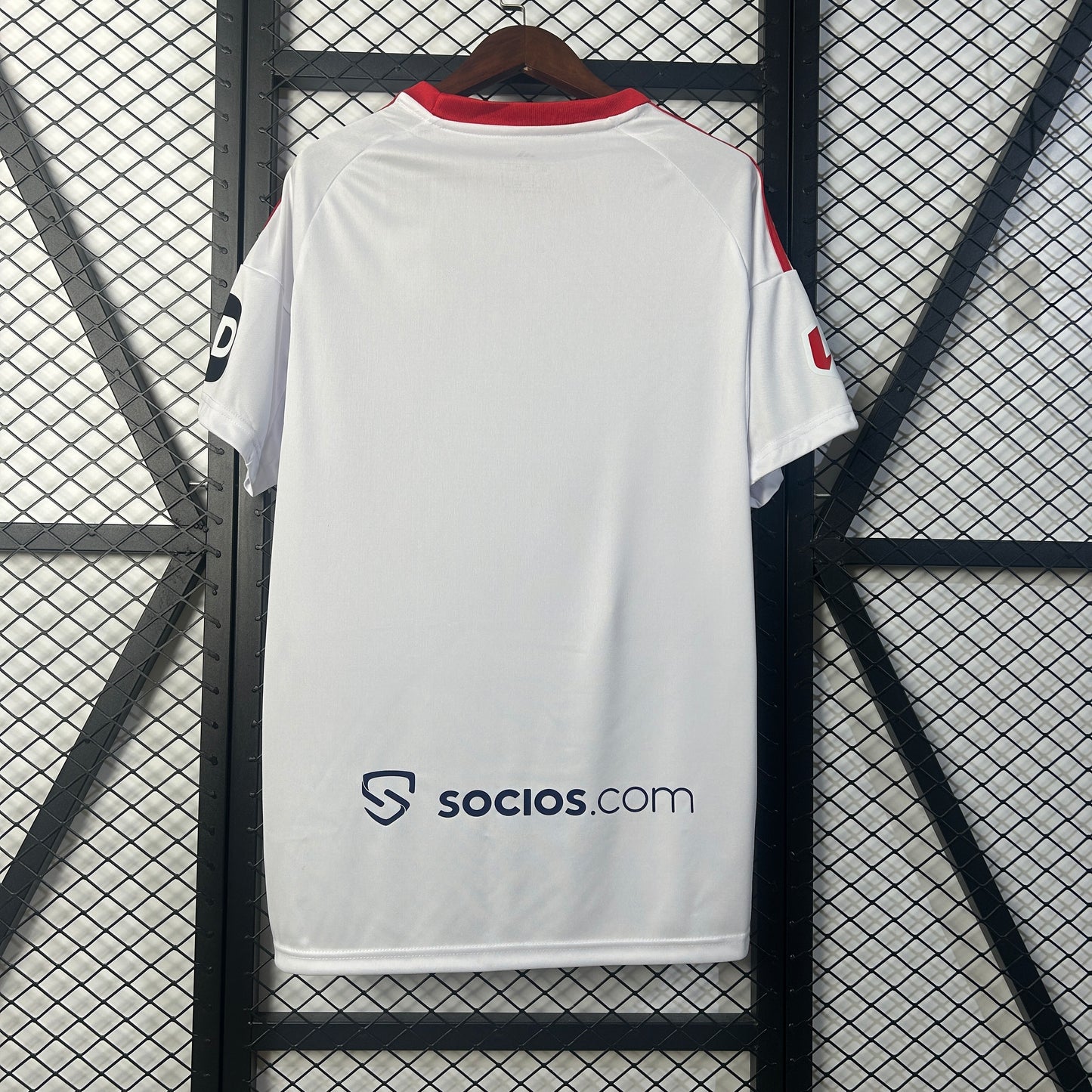 CAMISETA SEVILLA LOCAL 2025/2026